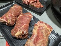 -啊美丽炭火烤肉(滑翔一店)