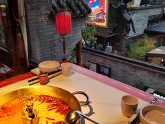 -小龙翻大江文化火锅(宽窄店)