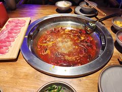 -城墙拐拐火锅(三峡广场黑金冠店)