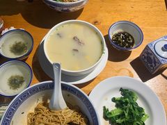 -沪西老弄堂面馆(定西路店)