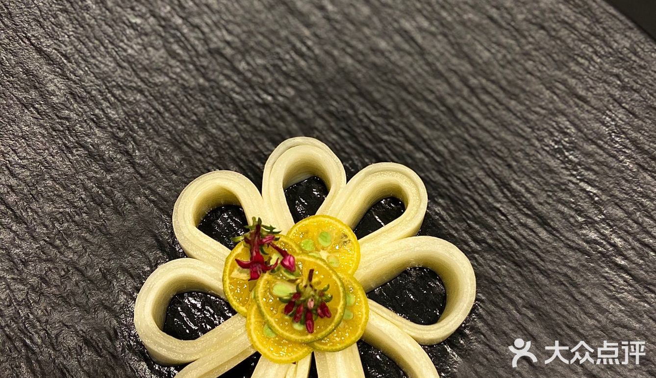 一家服务和菜品都做到拔尖的餐馆！