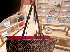 -TORY BURCH(比斯特苏州购物村店)