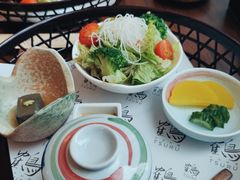-Tsuru鹤日本料理(静安香格里拉店)