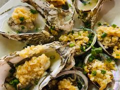 -四川小胡子海鲜(丁村万人海鲜广场店)