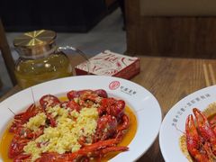 -叶派龙虾•招牌香辣蟹·海鲜(中海国际店)