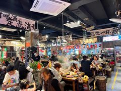 -萍姐火锅·公路夜市(武汉首店)