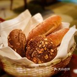 纵享美味食光，今日份华尔道夫·百味园