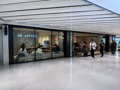 -星巴克臻选(北京银泰店)