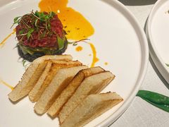 牛肉塔塔配牛油果黑橄榄酱-Solo(衡山路店)