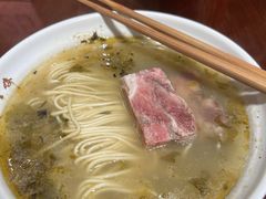 镇江肴肉-老半斋(福州路店)