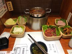 -独食火锅·半米屋台(直营总店)
