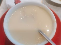-必胜客(阿诗玛店)