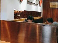 大堂-亮亮面馆(经六路店)