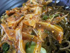 卤香猪耳朵饭-鹅堂·荣昌卤鹅(九重锦美食城店)