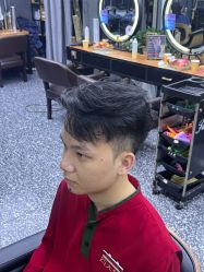 -藤野造型专业烫染接发