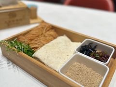 -大张烙馍村·美食地标(泉山店)