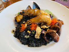 -FLOVIE FLORIST CAFE