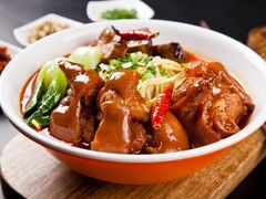 招牌猪脚粉-伍氏猪脚(五一庙街店)