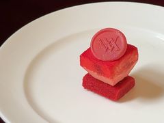 -Salon de Ville浦江汇(上海外滩华尔道夫酒店店)