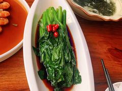 白灼广东菜心-尚岛私房菜(西方巷店)