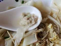 -笑来喜馄饨小笼工坊店(湖滨街店)