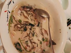 -饭怕鱼·黄焖鲟龙鱼(湖大店)
