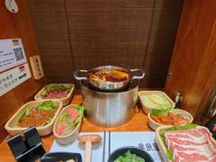 -独食火锅·半米屋台(直营总店)