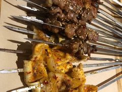 -东大桥小国抻面烧烤(长通路店)