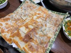 -乡土黄·鲜牛肉火锅·小龙虾(兴业街店)