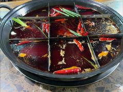 -正南齊北重庆老火锅(光华村直营店)