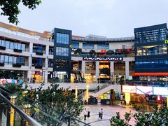 -浦江城市生活广场(江月路店)