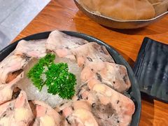 -呷哺呷哺(普陀乐购真北店)