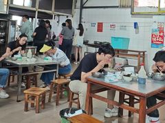 -正宗杨记普洱酸醋米线(总店)