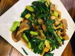 大蒜炒羊杂-庄行曹记羊肉(泗泾店)