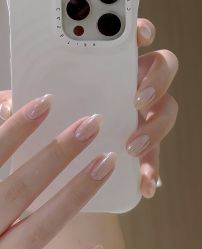 -桃色美甲沙龙