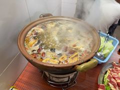 -威邵鸡煲(西华路总店)