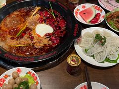 -牛市坎火锅(建设路店)