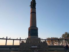 -人民防洪胜利纪念塔