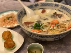 鱼头汤-山外山菜馆(玉泉路店)