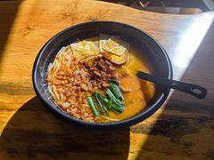 -桥香园过桥米线(国贸店)