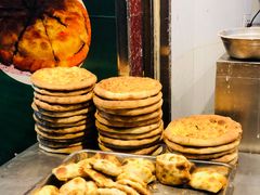 -怡妮新疆风味餐厅(东江湾路店)