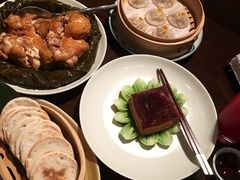 江南富贵鸡-湖滨28中餐厅·西湖宴·杭州君悦酒店