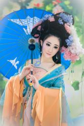 -九月鹰飞汉服摄影工作室