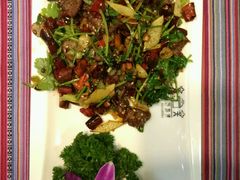 -香巴拉云南餐厅(华莱坞店)