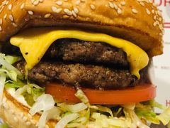 -The Habit Burger Grill 哈比特汉堡(复兴soho店)