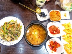 -釜山豚骨汤饭(芝罘万达广场店)