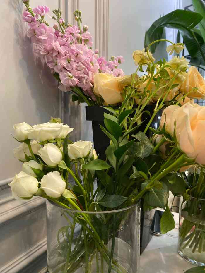 曦月花艺鲜花咖啡生活馆(中街店)