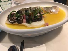 -港丽餐厅(高德置地店)