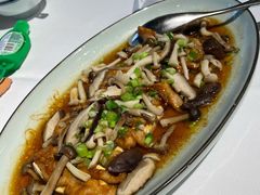 野生菌炒猪颈肉-禧宴Joyous Restaurant(禧园店)