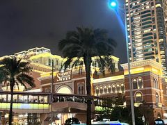 -影汇之星8字形摩天轮
